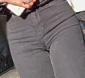 Tight pants nice ass