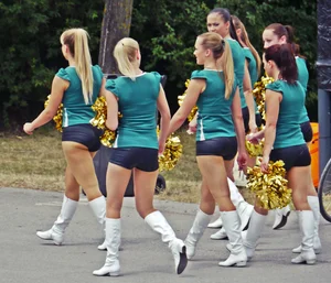 Candid cheerleaders