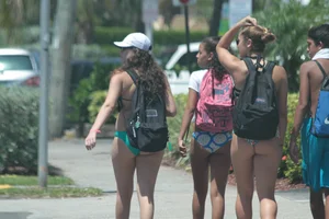 Various sexy Florida beach and bikini girls