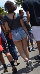 Thick booty babe in denim shorts showing her cheeks