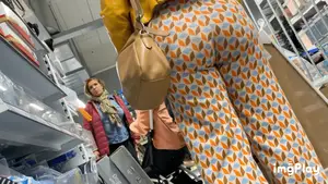 First Post | MUST SEE ! |  Pregnant Arabic Milf Bubble Butt In Flare Pants ( W/ Faceshots + GIF )