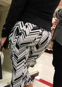 Black and white patterned leggings booty on cute girl at Target