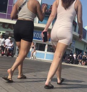 Pawg in sexy tan bodysuit on boardwalk(ALL OC)