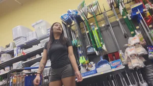 Phat Ass Latina MILF Bending Over for me (OC)