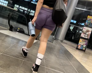 Latina jiggling in purple shorts after yoga (OC)