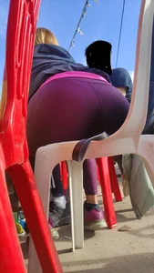 Milf Ass Posing ( VTL)
