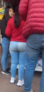 rico culo latino una delicia