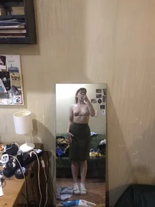 Let me show you my nude selfies