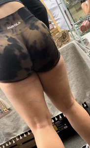 Juicy thighs and great ass in Aurola shorts (OC)