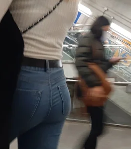 Blonde girl with a great ass in tight jeans