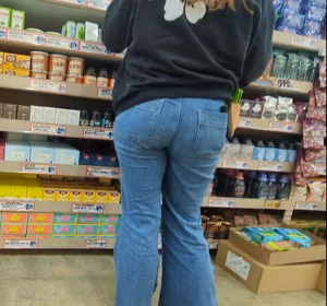 Cutie w/ a little booty Trader Joes white girl jeans