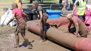 Bristol Pretty Muddy 5k race girls 2018