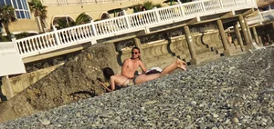 Hot Candid Girl in a Swimsuit Chilling on a Beach With Her Boyfriend Creepshots Series