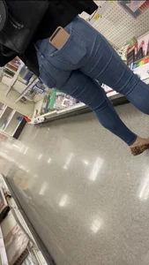 Thick women (she knew and liked it)
