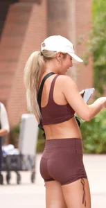 Not OC. Hot tight babes screen grabs