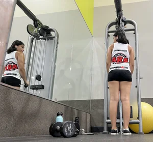 Spandex shorts lateeeena  10/10
