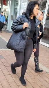 Street candid milf in tights street creepshot