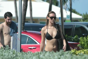 Another gallery of sexy Deerfield Beach girls in bikinis