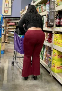 Fake thick Latina