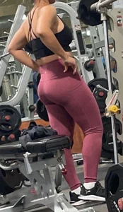 Juicy Big Hips and Tits in Red — Gym Hottie