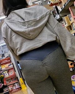 Seen this beauty of a milf my best so far!