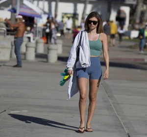 Hot candid summer girls collection