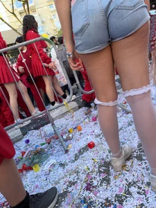 Carnival girls