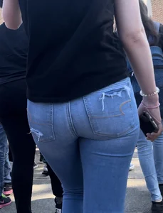 Blonde with nice ass in tight jeans (OC)