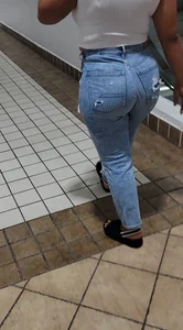 Shopping Randoms (NOT OC)