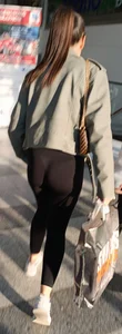 Perfect German Lady in black Leggings - perfect bubble