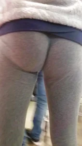 Candid girls in leggings and tights