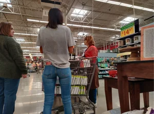 Girl in tight jeans with a nice ass and gap