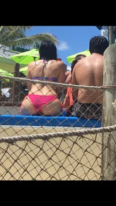 Girl in Swimsuit Hot Creepshots