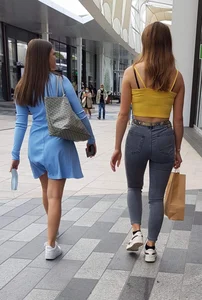 Candid girls in skirts and short dresses