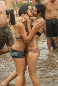 Beach and bikini candid girls