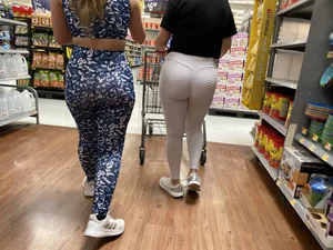 Dynamic duo!