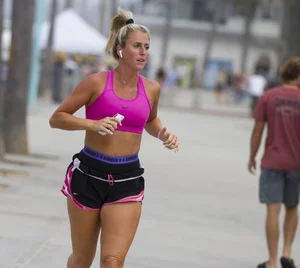 Amazingly hot candid sweaty girls jogging creepshots