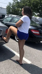 Beautiful legs on this light skinned girl
