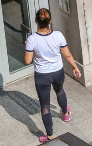 Asian girl in tight leggings with vpl