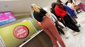 SALMON PANTS ATTACHED ON THIS BEAUTIFUL ASS (NOT OC)