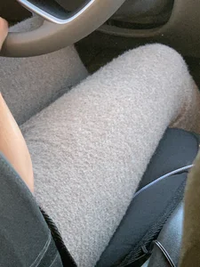 Candid Girl in Grey Fuzzy Leggings Legs Creepshot in the Car