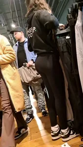 Store worker shows her GREAT ass with side shots