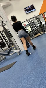 Gym shots pt 4 (oc) thick Latina