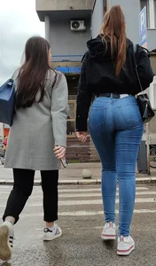 Very tight jeans  pro shots