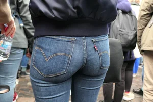 Nice ass in levis #2 (Non OC)