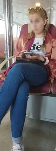 Candid Girl in Skinny Jeans Public Transport Creepshots