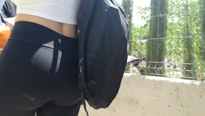 College girl bubble booty