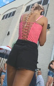 Ass in short shorts heaven: A lil sample of what I’ve seen in just two days at the fair