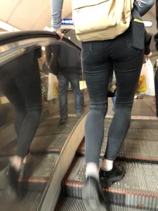 Cute Ass of a Redhead in Black Tight Jeans Subway Escalator Candid