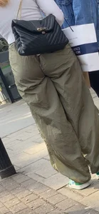 Jiggly round ass of a blonde beauty in cargo pants + Face shots